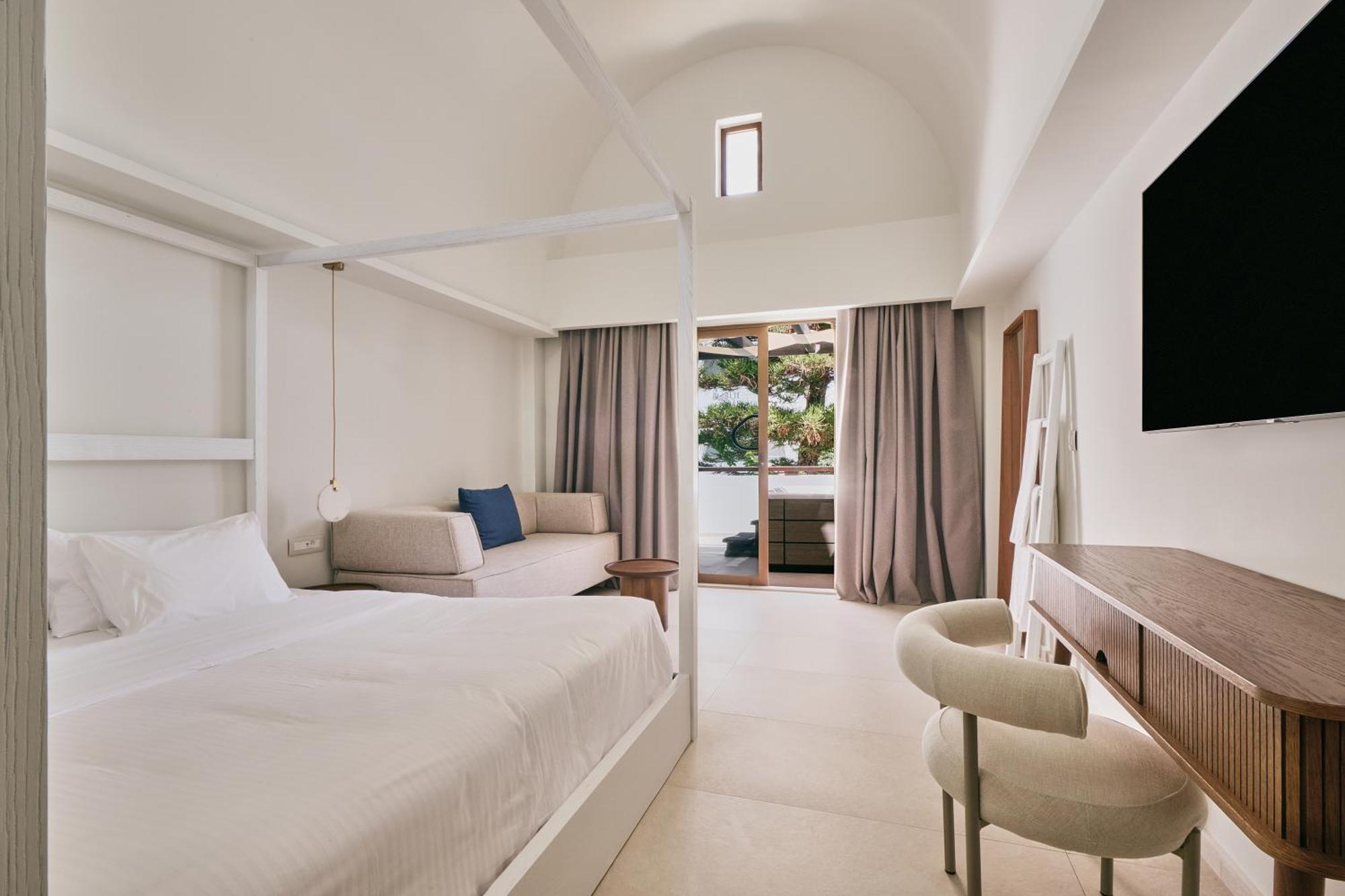 Oceanis Beach & Spa Resort Psalidi  Exterior photo
